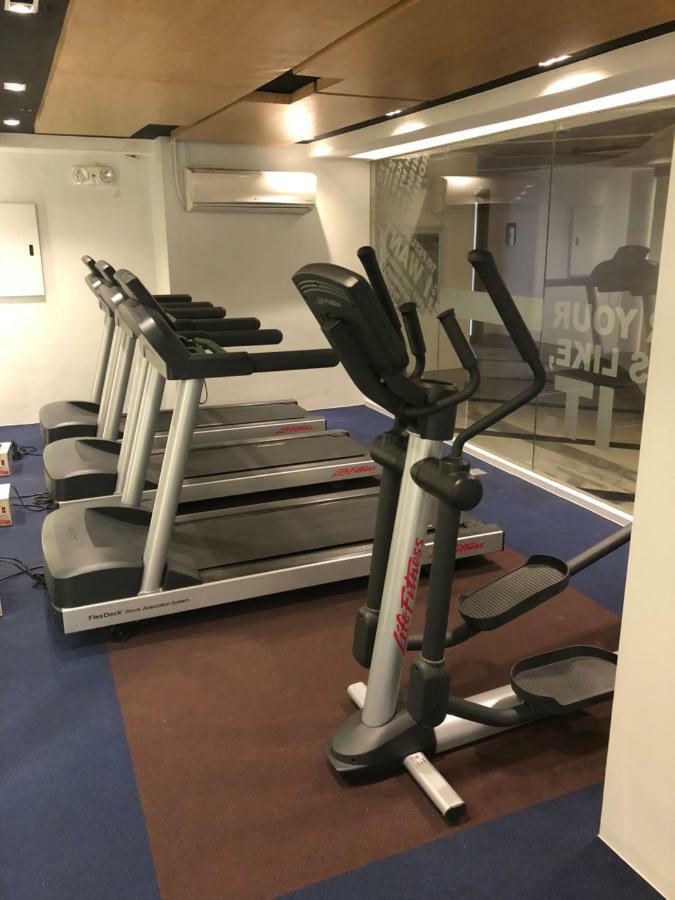 Cubao Manhattan Heights Unit 5A Tower C 奎松市 外观 照片