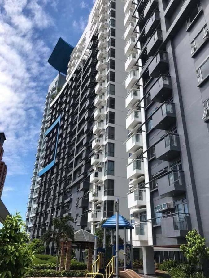 Cubao Manhattan Heights Unit 5A Tower C 奎松市 外观 照片