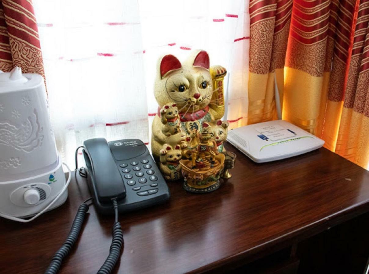Cubao Manhattan Heights Unit 5A Tower C 奎松市 外观 照片